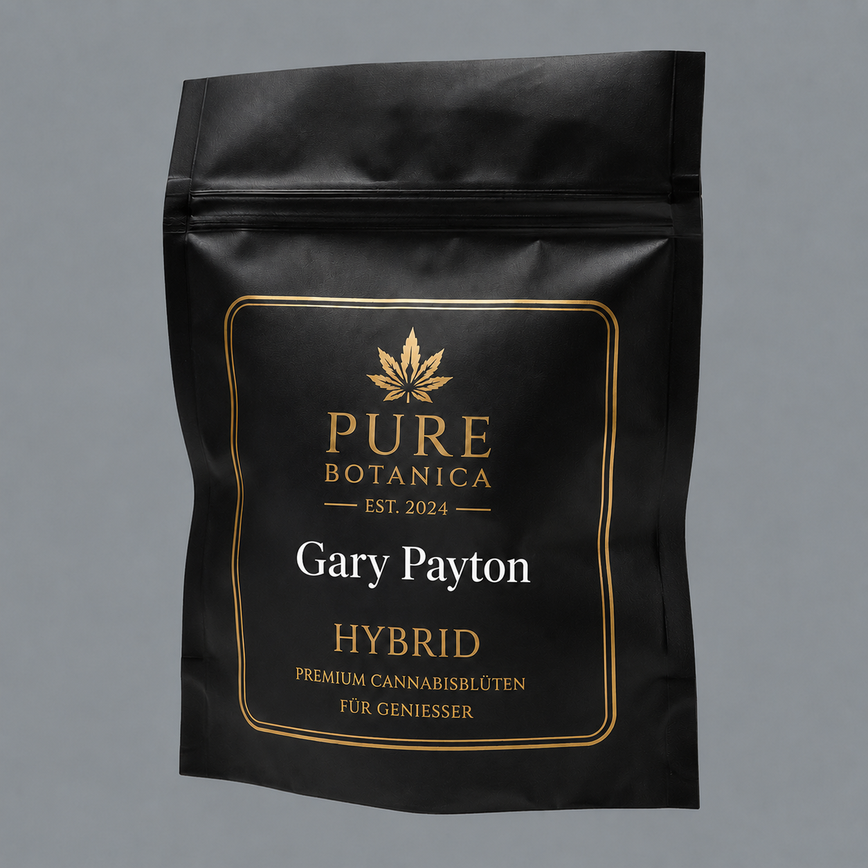 PURE BOTANICA Gary Payton Hybrid | Premium Cannabisblüten in luxuriöser Verpackung Mattschwarze Premium-Standbodenverpackung von PURE BOTANICA mit goldener Veredelung für die Cannabisblüte Gary Payton Hybrid. Das elegante Verpackungsdesign präsentiert hochwertiges Branding, eine stilvolle Produktkennzeichnung und den deutschen Hinweis „Premium Cannabisblüten für Genießer“ – ideal für Premium-Cannabisprodukte und moderne Cannabis-Marken.
